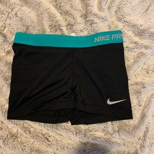 Worn Nike compression shorts small